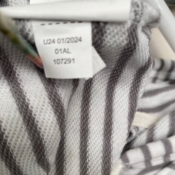 Detroit Lions Fanatics Women's Striped Notch Neck Pullover Hoodie - White/Gray - Picture 9 of 9